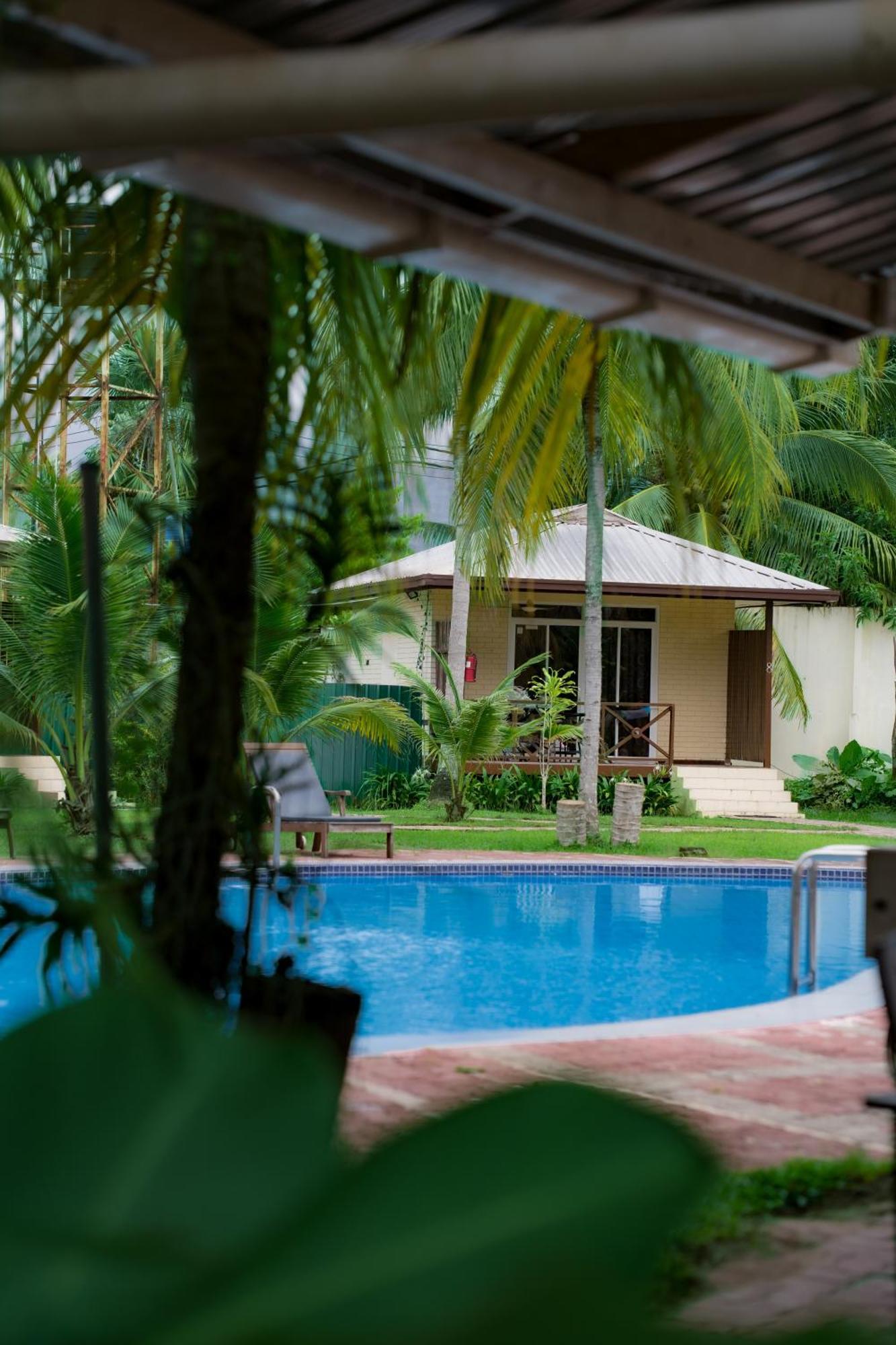 Langkah Syabas Beach Resort Kinarut Kültér fotó