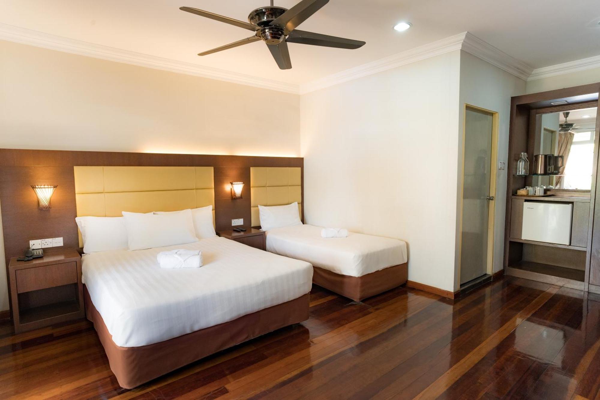 Langkah Syabas Beach Resort Kinarut Kültér fotó