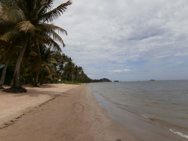 Langkah Syabas Beach Resort Kinarut Kültér fotó